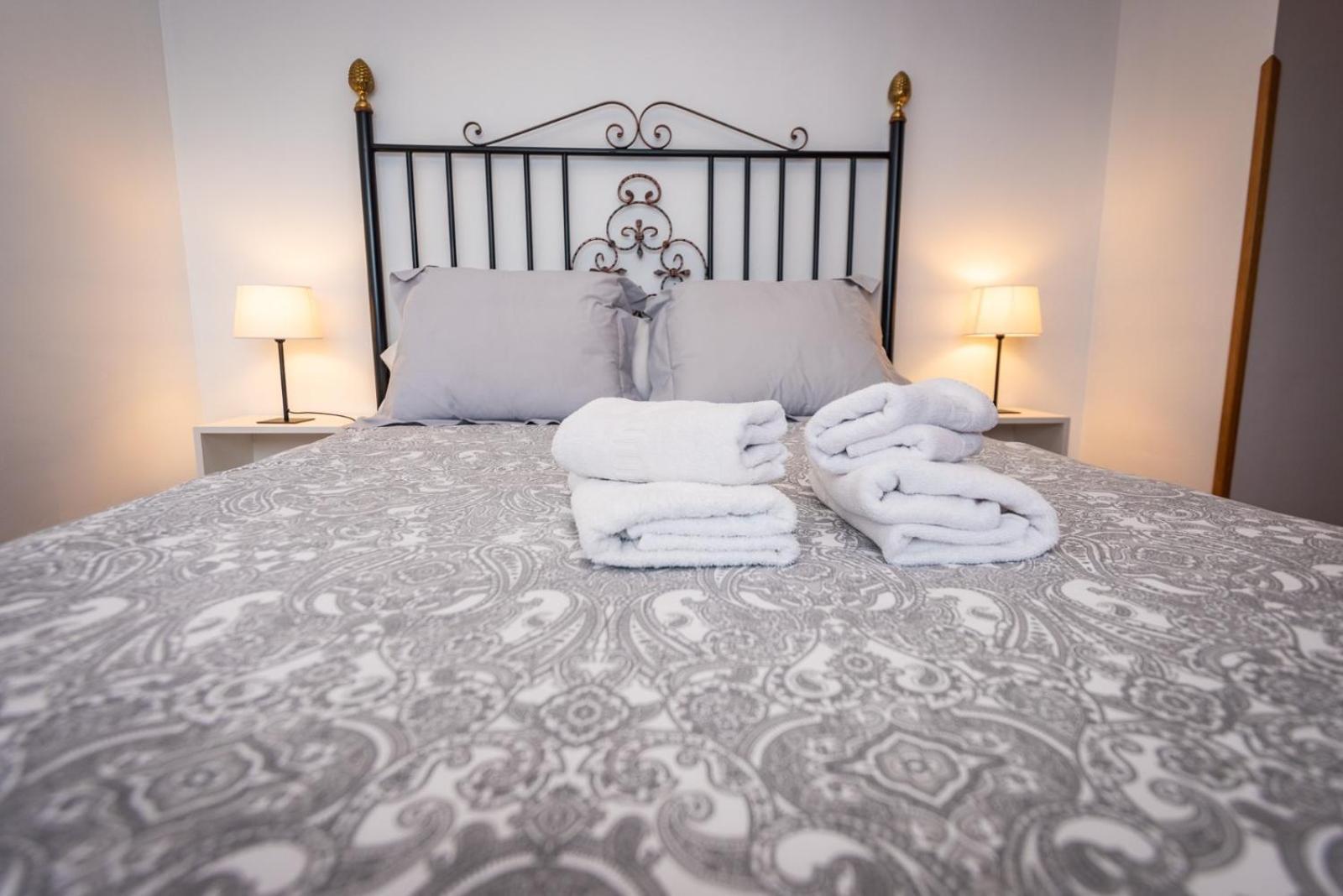 Apartamentos Cudillero Pokoj fotografie